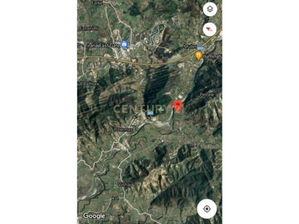 Tirane, shes toke 8.550 m² 450.000 Euro (Petrele)