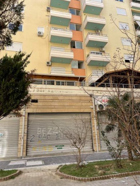Vlore, shes ambjent biznesi Kati 1, 72 m² 1.000 Euro/m² (Lungomare)