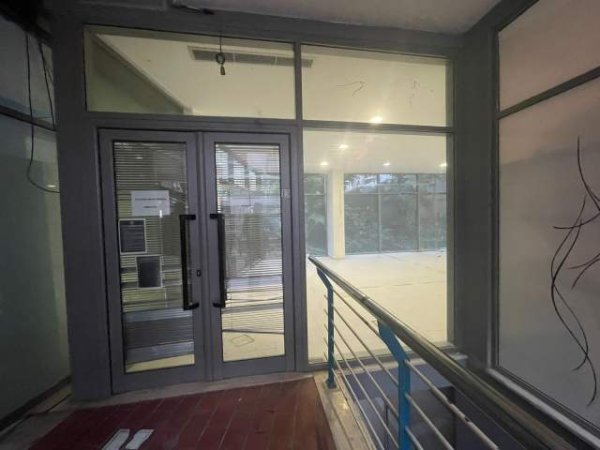 Tirane, shes dyqan Kati 1, 63 m² 94.950 Euro (Rruga e Dibres) Kompleksi Orion