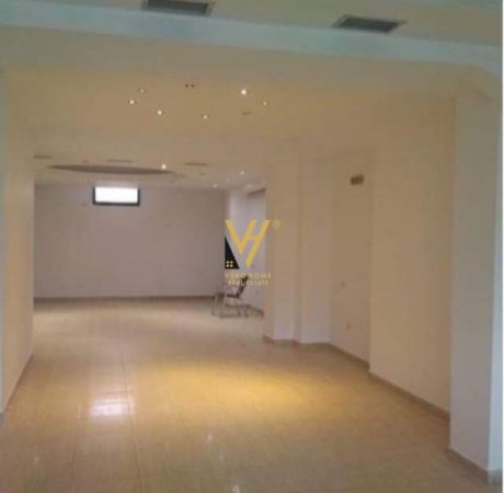 Tirane, shitet dyqan Kati 0, 116 m² 400.000 Euro (rruga e elbasanit)