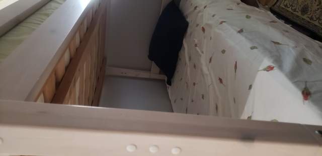Tirane, shes Krevat marinar 300 Euro