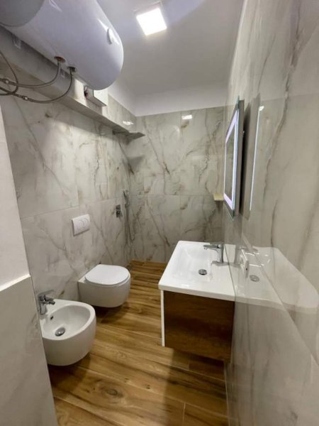 Tirane, shes 1+1+BLK Kati 4, 62 m² 138.000 Euro (Rruga e Elbasanit)