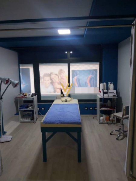 Tirane, shitet dyqan Kati 0, 115 m² 172.500 Euro (RRUGA E DURRESIT)