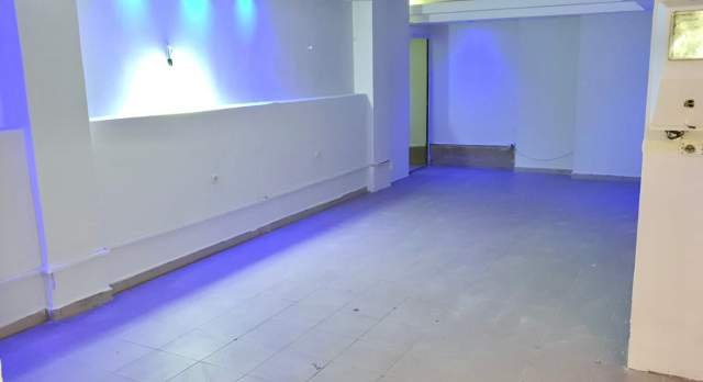 Tirane, shes ambjent biznesi Kati -1, 177 m² 175.000 Euro (Rr. Viktor Eftimiu ( Vasil Shanto - KESH ))