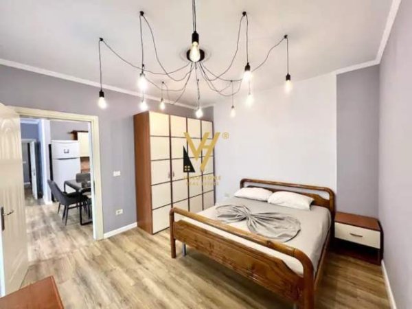 Tirane, jepet me qera apartament 2+1+BLK Kati 11, 120 m² 750 Euro (RRUGA FAIK KONICA)