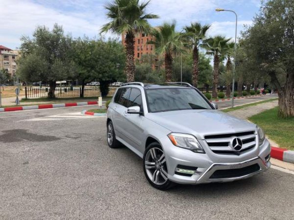 Tirane, shes xhip GLK 250 DIESEL BLUTEC AMG LOOK FULL OPTI Viti 2014,