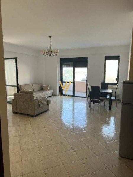 Tirane, jepet me qera apartament 2+1 Kati 4, 150 m² 500 Euro (LIQENI I THATE)