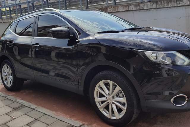 Nissan Qashqai viti 2014 panoramik, full option, automat, 1.6 TDI, navi, 13000 €