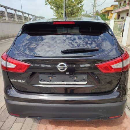 Nissan Qashqai viti 2014 panoramik, full option, automat, 1.6 TDI, navi, 13000 €