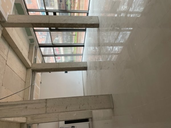 Tirane, shitet dyqan Kati -1, 114 m² 1.050 Euro/m2 (Rruga e Dibres)