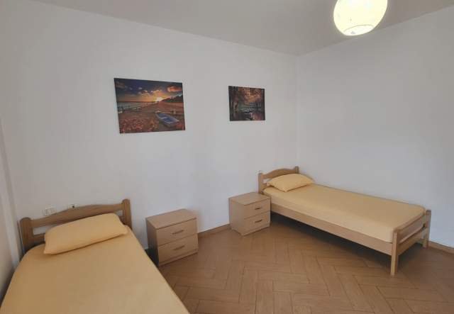 Tirane, jepet me qera apartament 102 m² 500 Euro