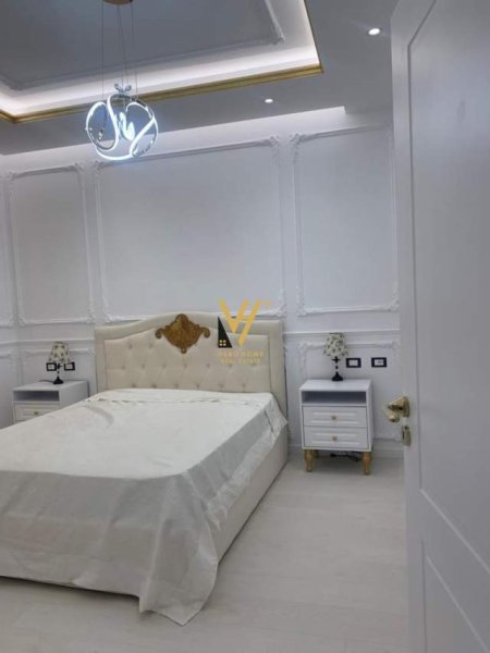 Tirane, jepet me qera Vile 2 Katshe Kati 0, 200 m² 1.500 Euro (farke)