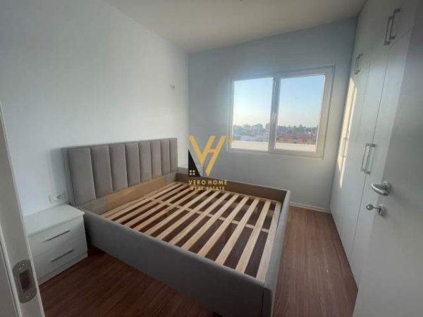 Tirane, jepet me qera apartament 1+1 Kati 4, 75 m² 450 Euro (SAUK)