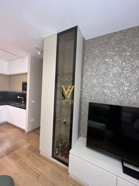Tirane, jepet me qera apartament 2+1 Kati 2, 110 m² 1.200 Euro (LIQENI I THATE)