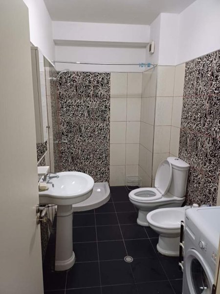 Tirane, jepet me qera apartament 2+1+BLK Kati 3, 105 m² 450 Euro (REZIDENCA KODRA E DIELLIT 1)