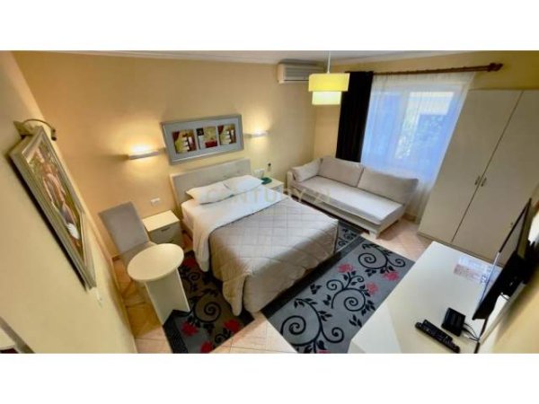 Tirane, shes hotel Kati 0, 413 m² (Rruga e Elbasanit)