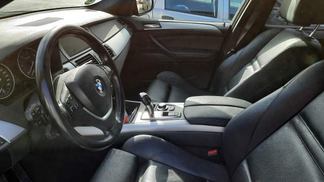 Tirane, shitet BMW X5 Viti 2008, 9000 Euro