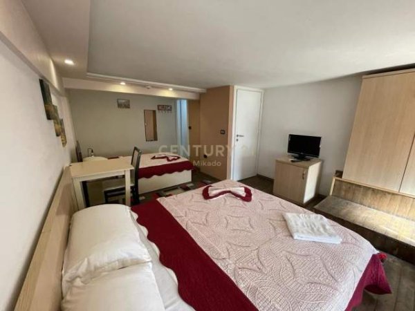 Tirane, shes hotel Kati 0, 350 m² (Qender)