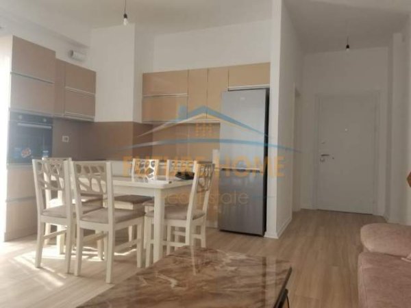 Tirane, jepet me qera apartament 2+1+BLK Kati 11, 119 m² 550 Euro (Jordan Misja)