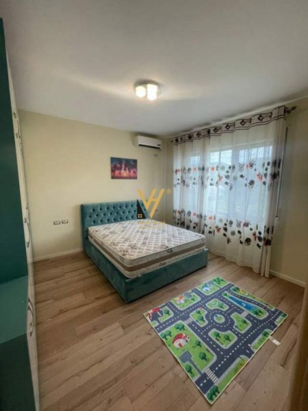 Tirane, jepet me qera apartament 3+1 Kati 6, 125 m² 1.200 Euro (kopshti botanik)