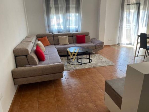 Tirane, jepet me qera apartament 3+1+A+BLK Kati 3, 144 m² 70.000 Leke (QYTETI STUDENTIT)