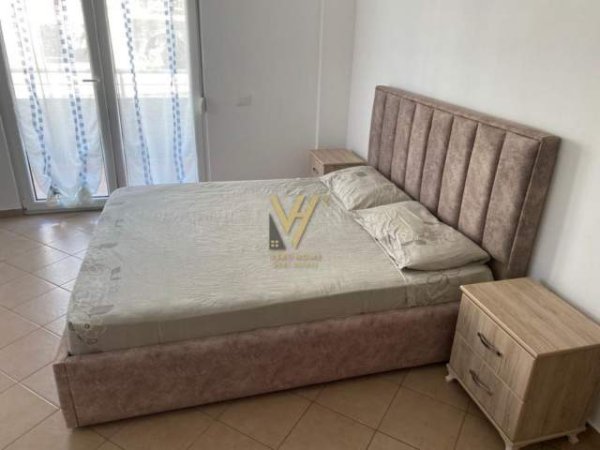 Tirane, jepet me qera apartament 3+1+A+BLK Kati 3, 144 m² 70.000 Leke (QYTETI STUDENTIT)