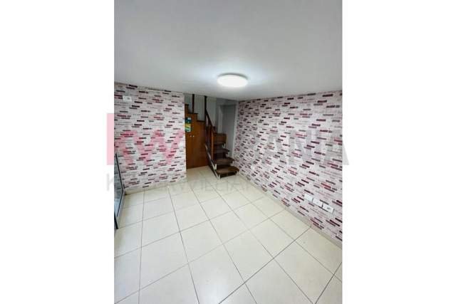 Tirane, shitet ambjent biznesi 32.000 Euro (Rruga Muhamet Gjollesha, 21 Dhjetori)