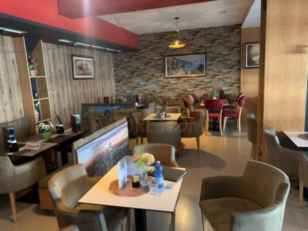 Durres, ofert lokal Kati 2, 222 m² 240.000 Euro (Prane Markates)