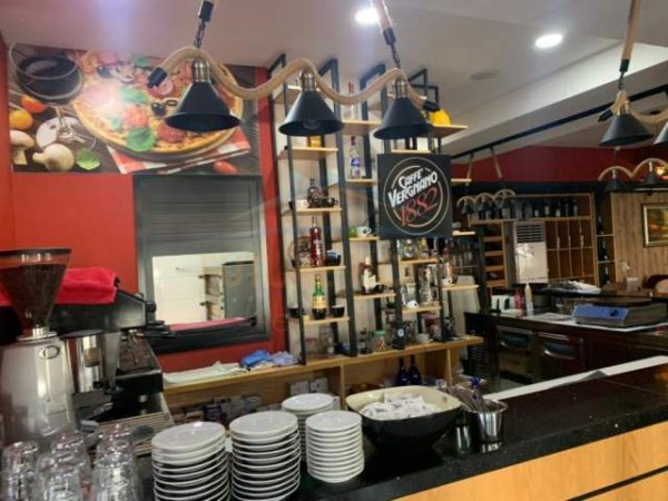 Durres, ofert lokal Kati 2, 222 m² 240.000 Euro (Prane Markates)