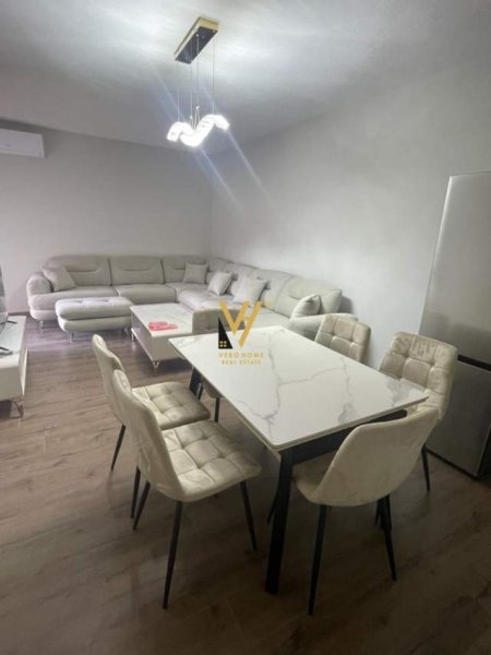 Tirane, jepet me qera apartament 2+1 Kati 2, 92 m² 650 Euro (rruga e Bogdaneve)