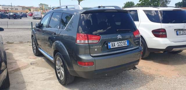 Tirane, jap me qera xhip Citroen C Crosser Viti 2007, 4.500 Leke