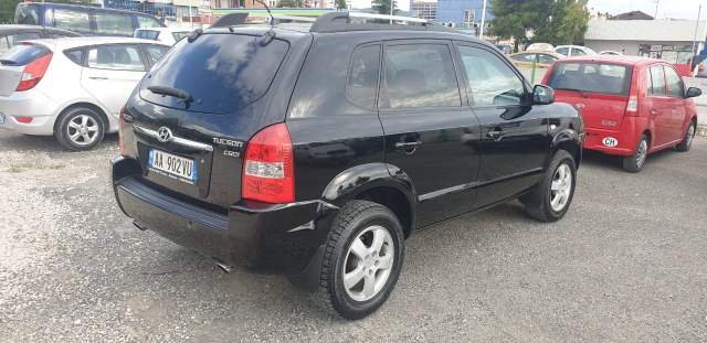 Tirane, jap me qera xhip Hyundai Tucson Viti 2008, 4.500 Leke