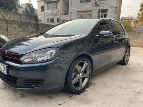 Tirane, jap me qera Volkswagen Golf 6 Viti 2010, 3.500 Leke