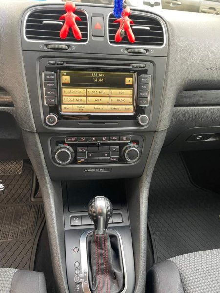 Tirane, jap me qera Volkswagen Golf 6 Viti 2010, 3.500 Leke