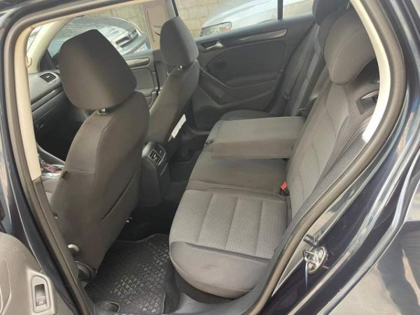 Tirane, jap me qera Volkswagen Golf 6 Viti 2010, 3.500 Leke