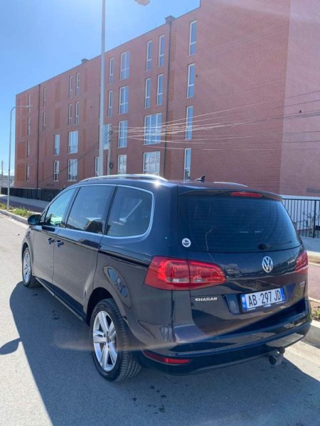 Tirane, jap me qera minivan Volkswagen Sharan Viti 2010, 8.000 Leke