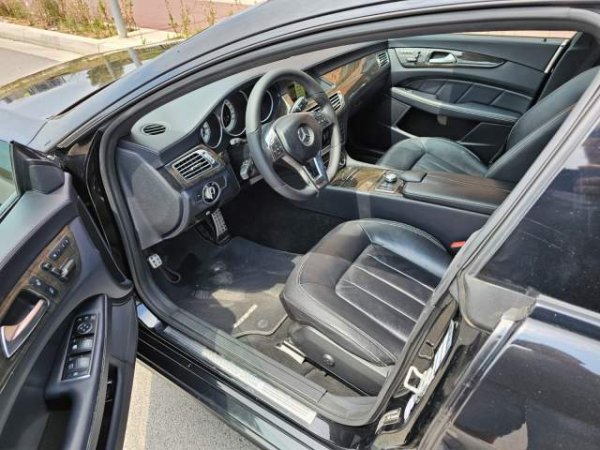 Tirane, jap me qera makine Mercedes-Benz CLS Viti 2011, 20.000