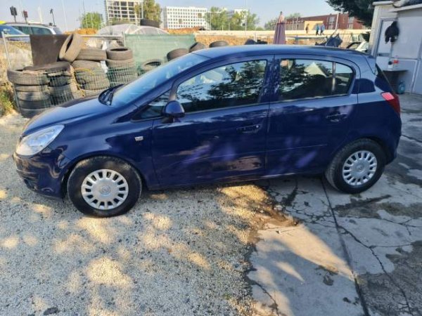 Tirane, jap me qera makine Opel Corsa Viti 2007, 2.500 Leke
