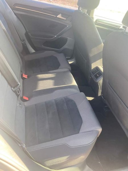 Tirane, jap me qera makine Volkswagen Golf 7 Viti 2015, 4.000 Leke