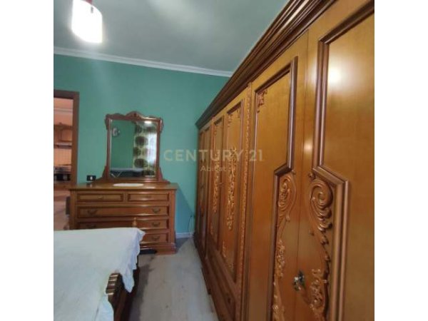 Tirane, shitet apartament 2+1+BLK Kati 4, 92 m² 127.000 Euro (rruga medar shtylla)