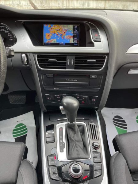 Tirane, shes makine karavan Audi A4 Viti 2010, 8.200 Euro