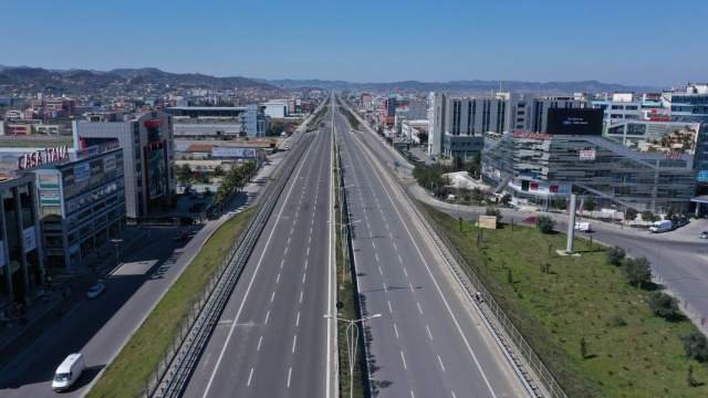 Tirane, shes truall 3.400 m² 2.000.000 Euro (në autostradën Tiranë - Durrës, km 1.5)