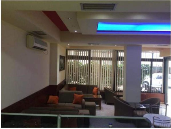 Tirane, shitet lokal 60 m² 78.000 Euro (Asim Vokshi)