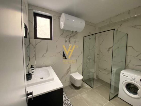 Tirane, jepet me qera apartament 2+1 Kati 1, 70 m² 850 Euro (MYSLYM SHYRI)