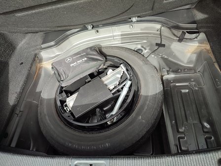 Tirane, shes makine Mercedes-Benz C Class Viti 2012, 12.500 Euro