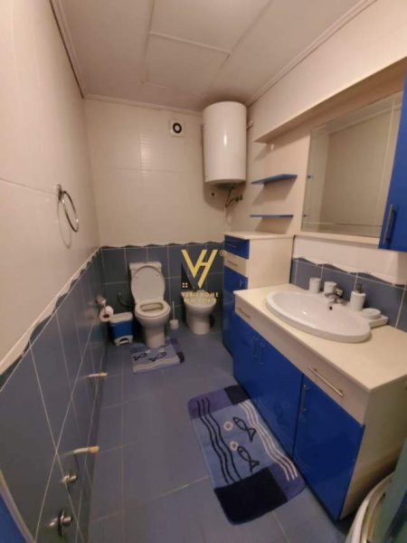 Tirane, jepet me qera apartament 2+1+BLK Kati 3, 100 m² 800 Euro (KOMUNA E PARISIT)