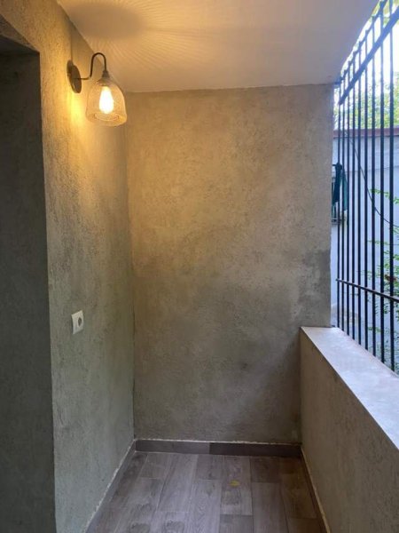 Tirane, jepet me qera apartament 2+1 Kati 1, 72 m² 40.000 Euro (21 dhjetori)