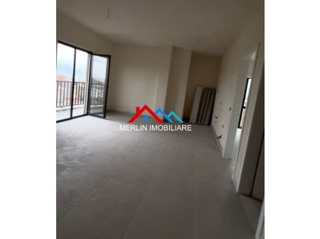 Tirane, jepet me qera apartament 2+1+1, Kati 10, 91 m² 550 Euro (Rruga e Dibres)