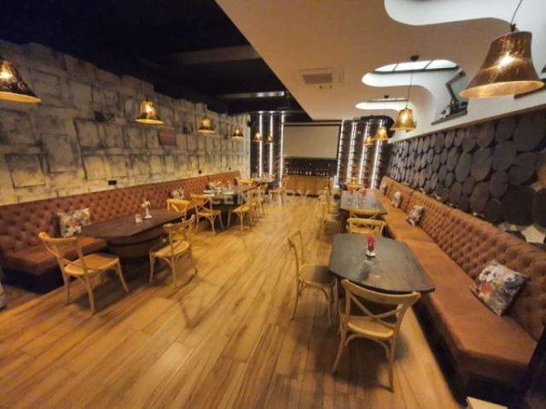 Tirane, shitet lokal Kati 0, 145 m² 430.000 Euro (Bulevardi Gjergj Fishta, Myslym Shyri)