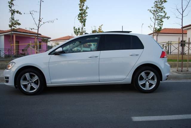 VW GOLF 7 NAFTE AUTOMAT 2014 ''PANORAME'' Viti 2015, 12.900 Euro  ''SHITUR''